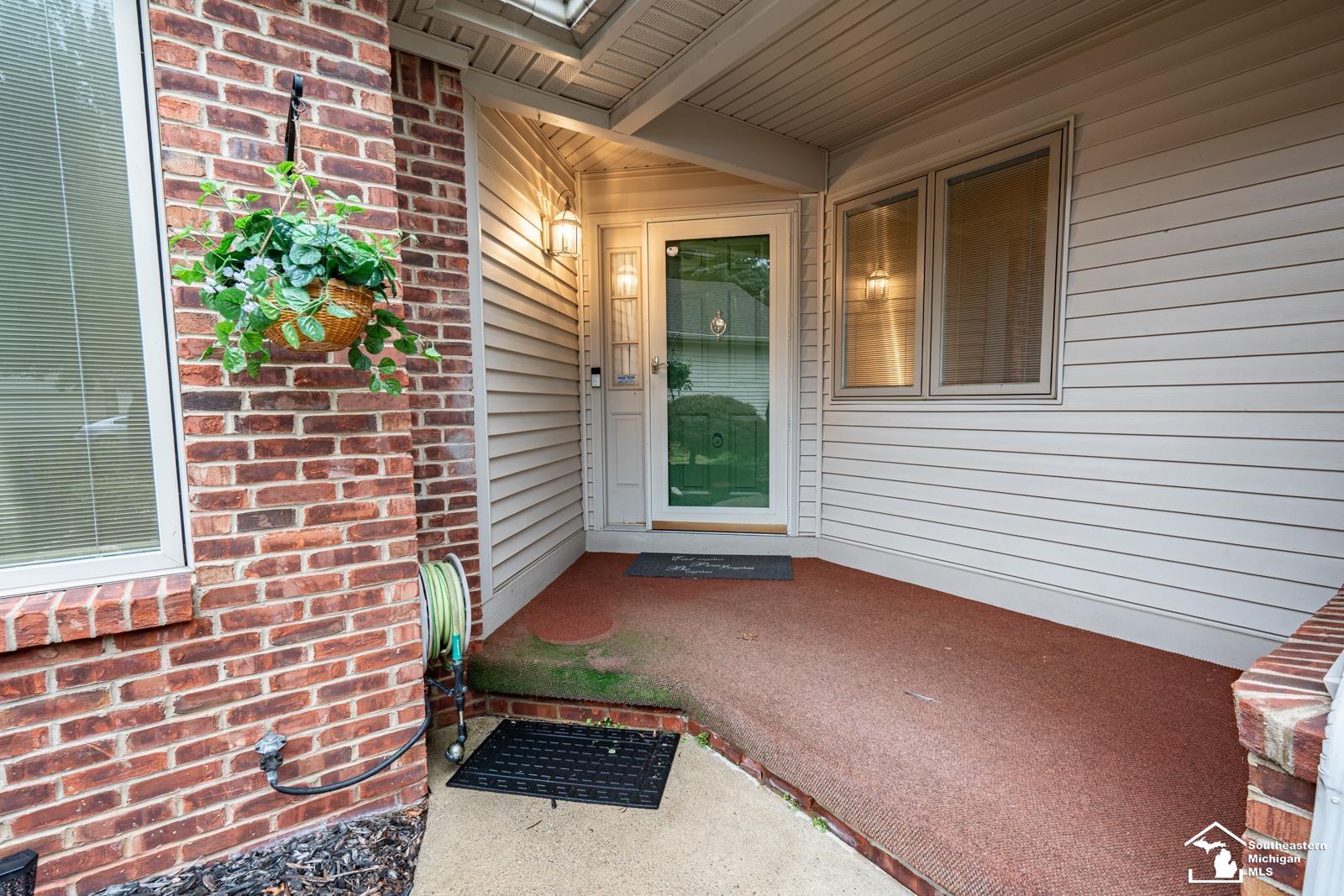 1632 Spruce Court