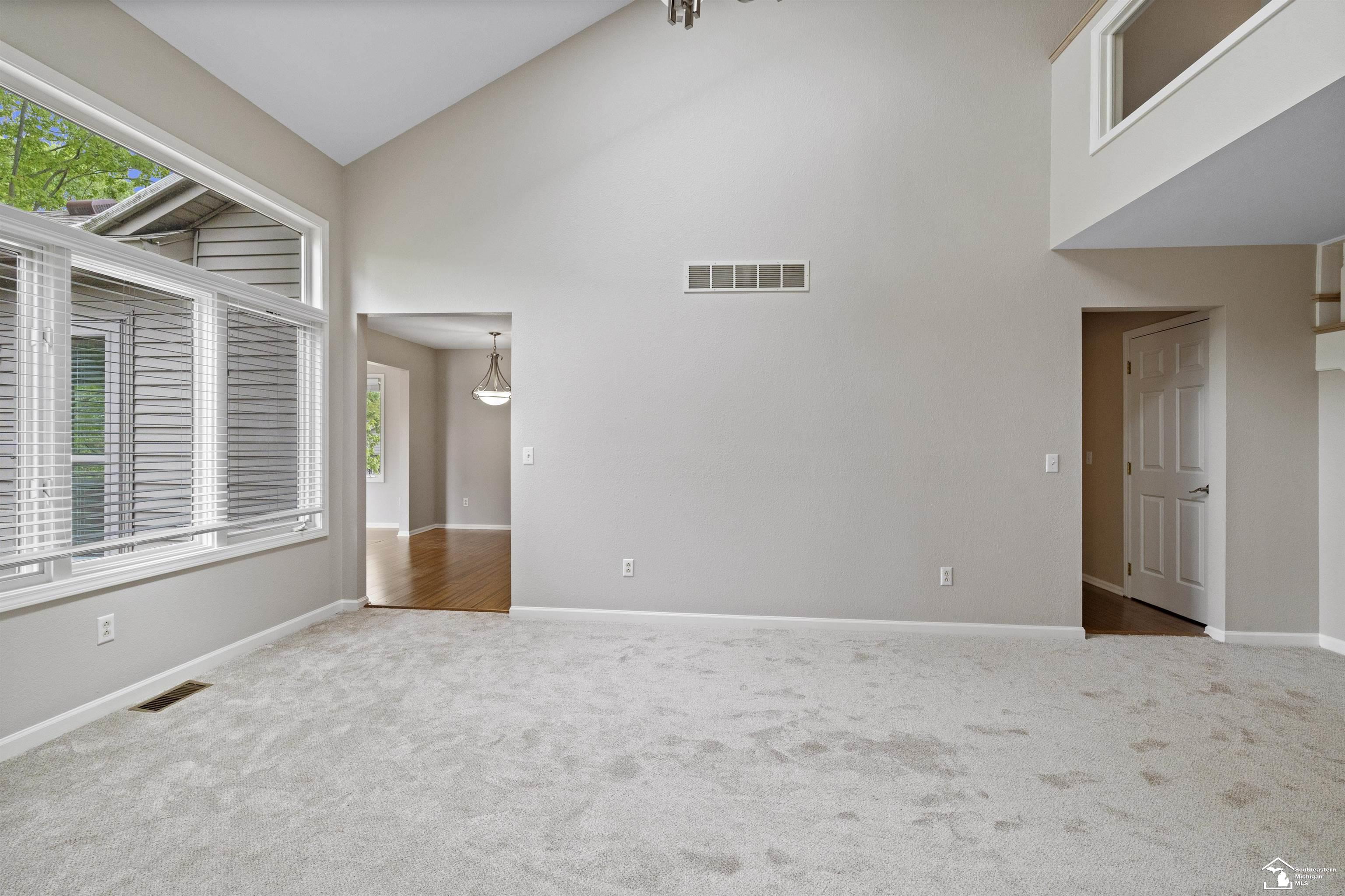 6647 Greenbriar Lane