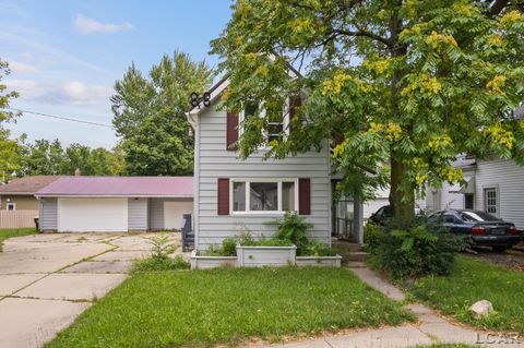 Photo for 124 Bent Oak Avenue