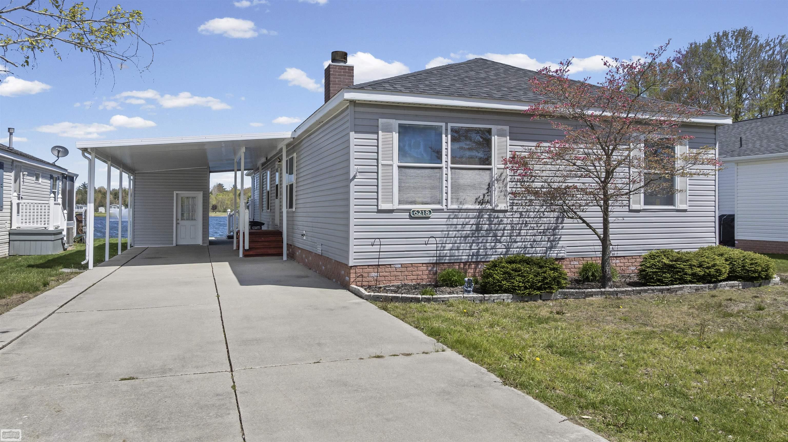 6218 Square Lake Drive