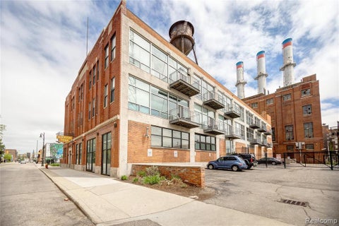 Photo of 55 W Canfield Street 308 #308, Detroit, MI 48201 (MLS # 61031865)