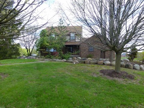 Photo of 67320 Hartway Road, Ray, MI 48096 (MLS # 50206206)