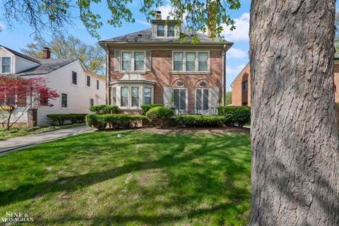 Photo of 371 Neff - 2nd floor Road, Grosse Pointe, MI 48230 (MLS # 50205951)
