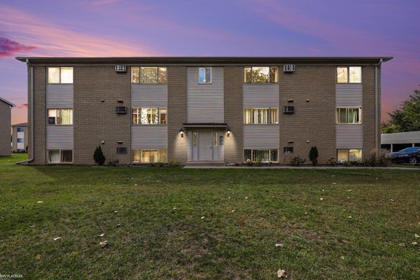 1875 MICHIGAN AVE, MARYSVILLE, MI 48040 - Image bba092744ceb3bb5e5f1eec4c0a0cf75/717181777