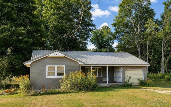 18443 COUNTY ROAD 458, NEWBERRY, MI 49868 - Image bbb04545cd4077f6f1f4f4eb6b5c6830/1136850780