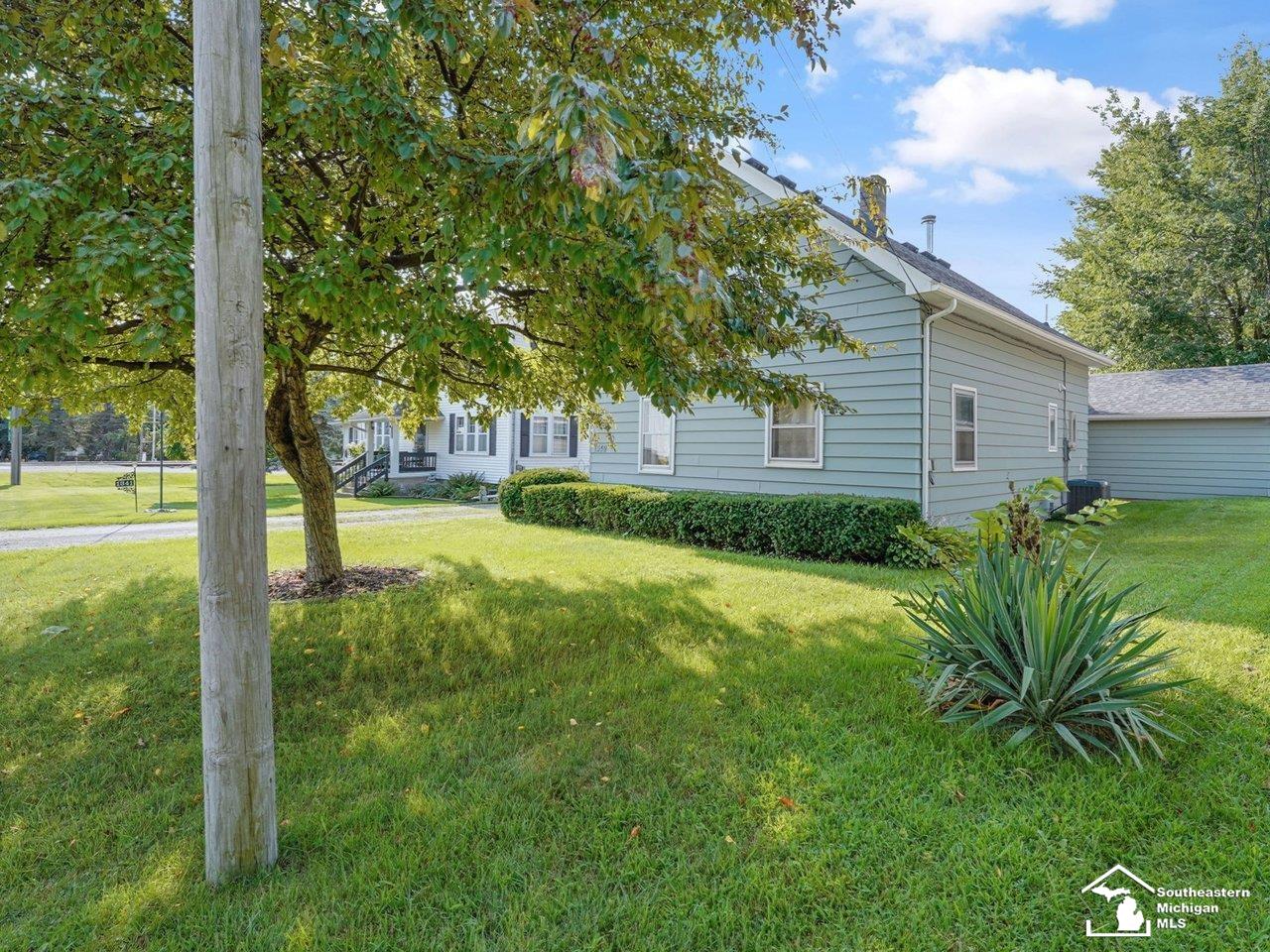 1349 W Samaria Road