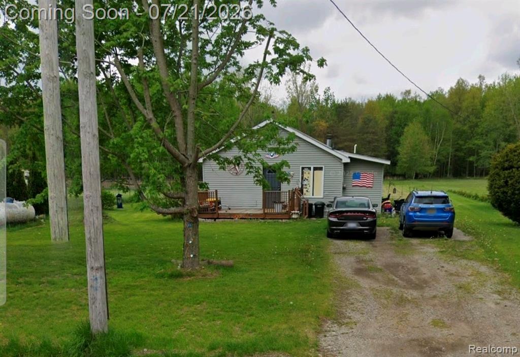 5008 W Burt Road