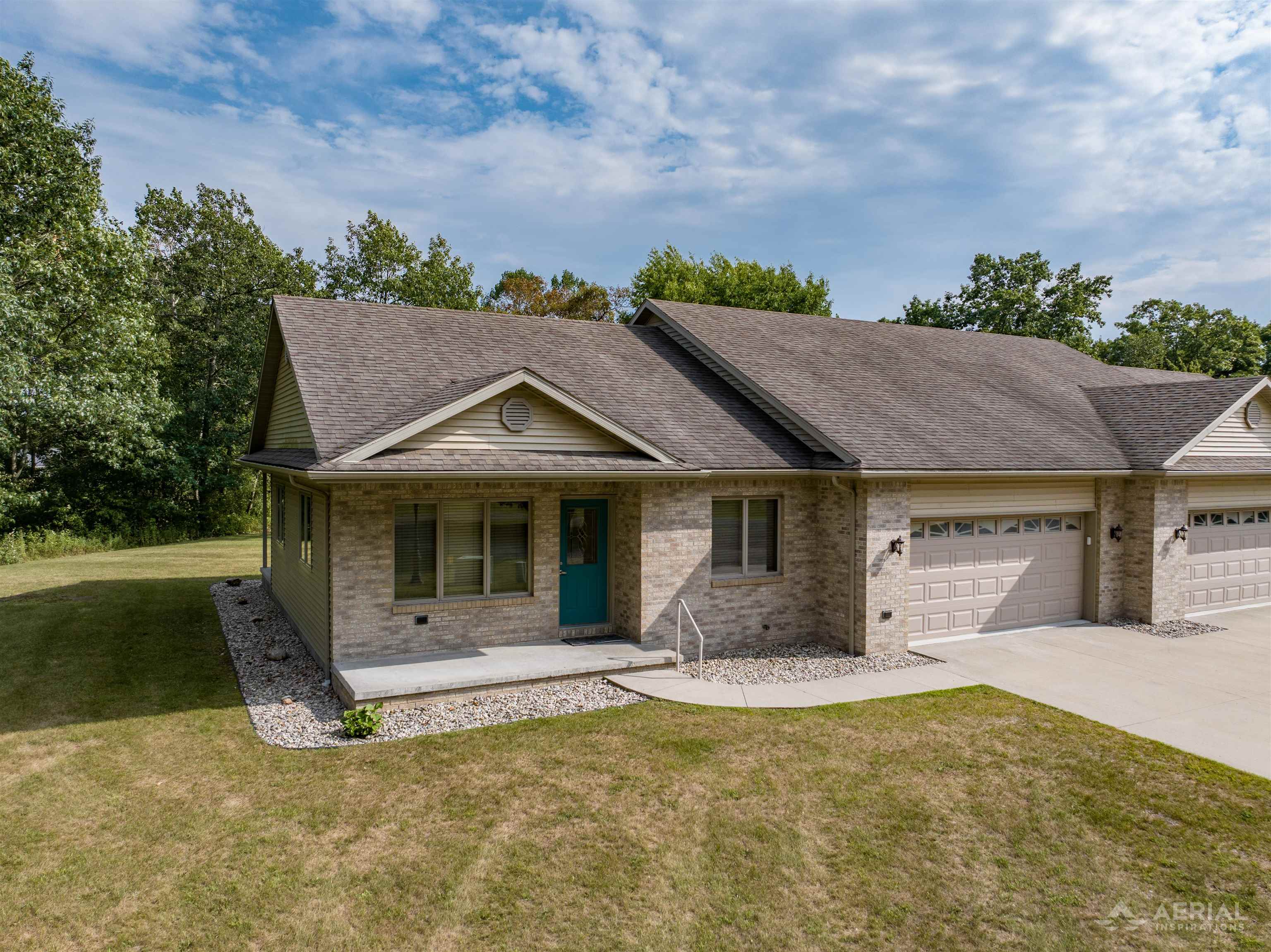 5862 Huron Woods Lane Lot: 4