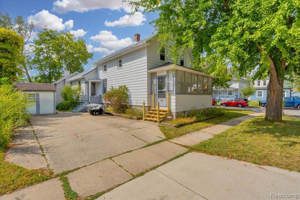 727 W 4th Street