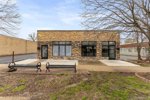 Photo of 25033 W Warren Street, Dearborn Heights, MI 48127 (MLS # 60984876)