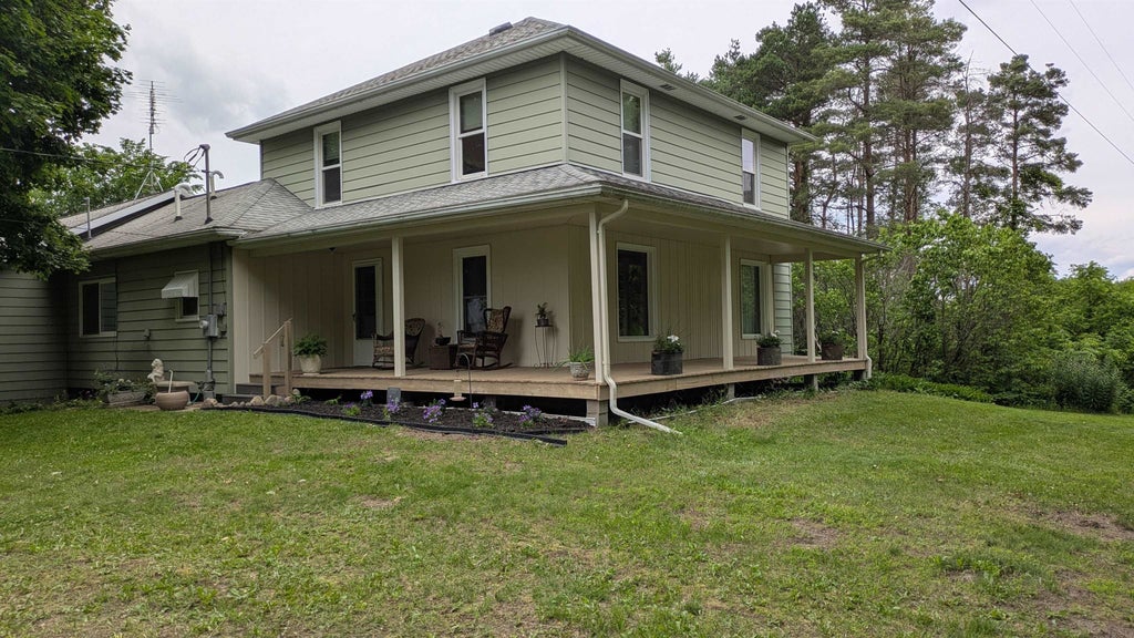 Photo of 10150 S Leaton Road, Shepherd, MI 48883 (MLS # 50218055)