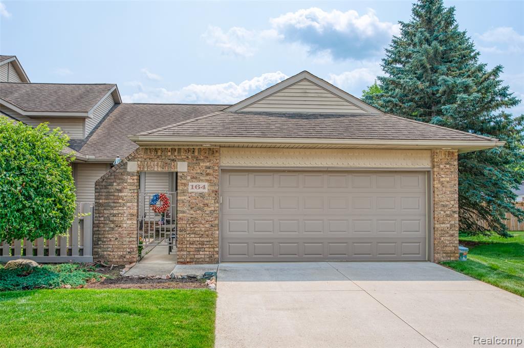 164 Addison Circle