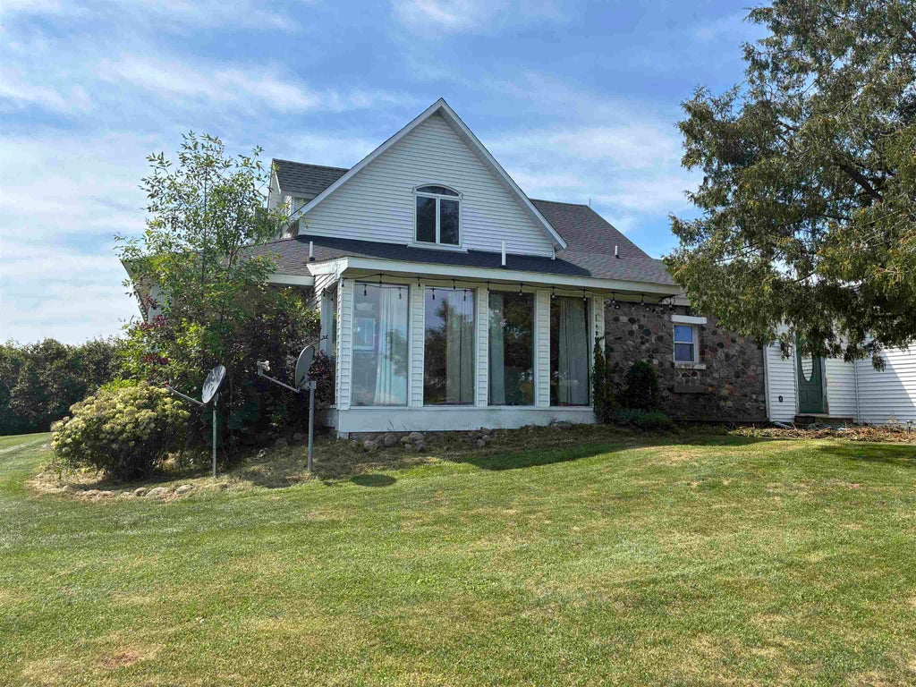 Photo of 3600 Schmidt Road, Gladwin, MI 48624 (MLS # 50219001)
