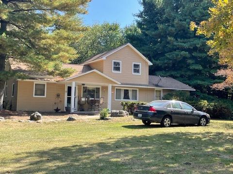 10572 Plank Road Milan MI 48160