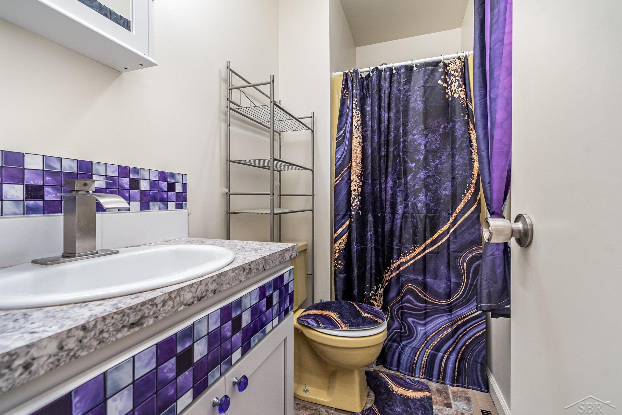 Bridgeport, Michigan 48722, United States, 4 Bedrooms Bedrooms, ,3 BathroomsBathrooms,Residential,Active,238354