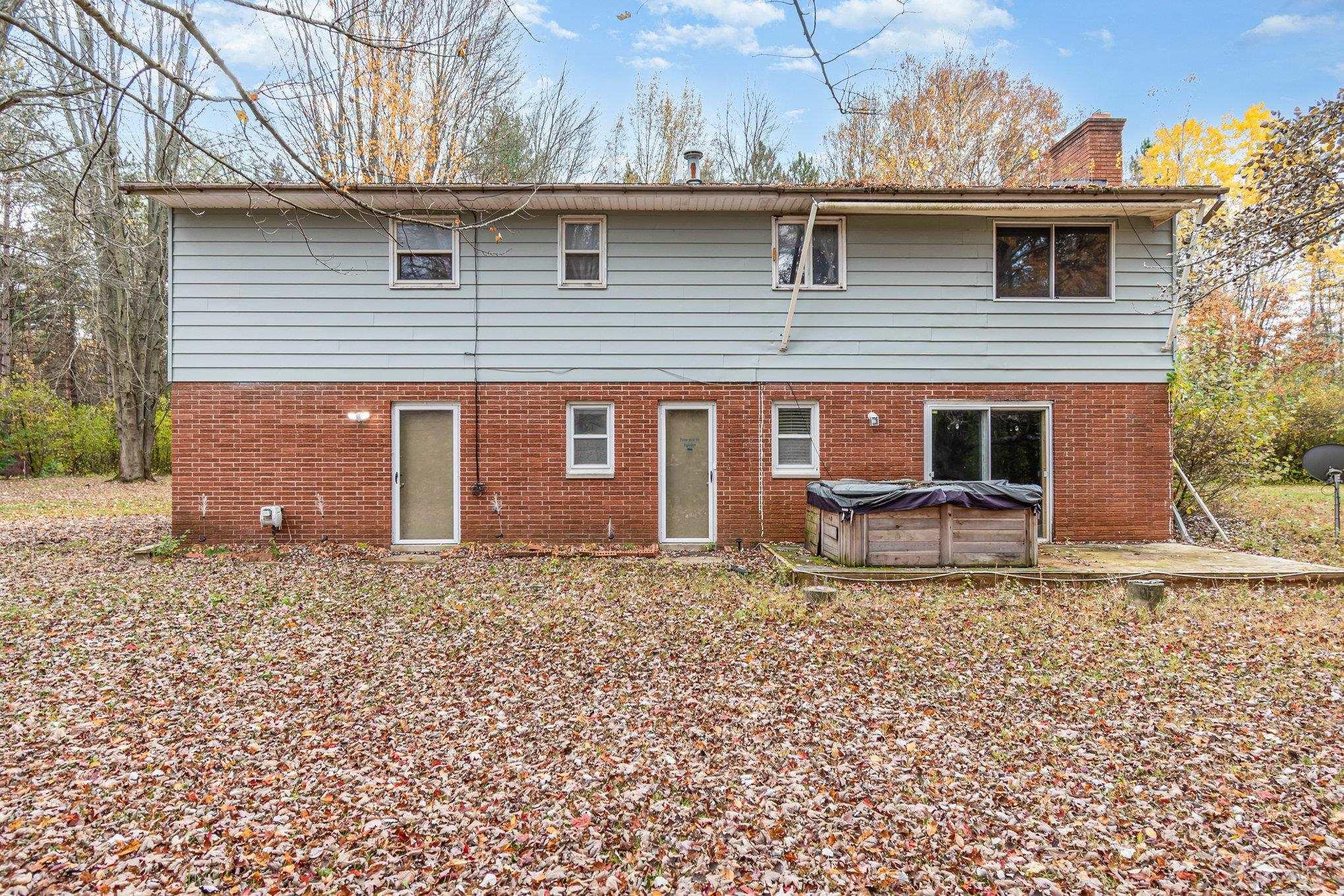 Bridgeport, Michigan 48722, United States, 4 Bedrooms Bedrooms, ,3 BathroomsBathrooms,Residential,Active,238354