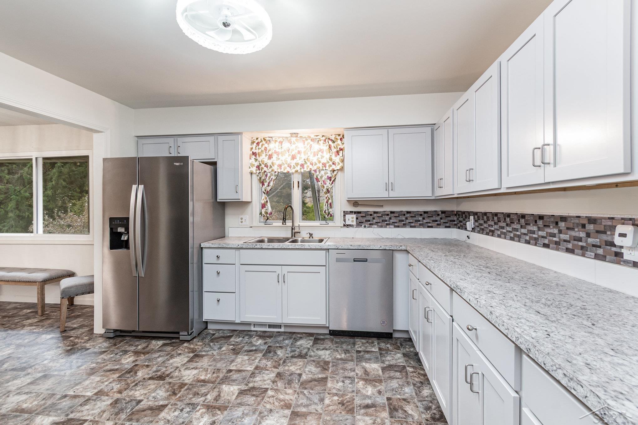 Bridgeport, Michigan 48722, United States, 4 Bedrooms Bedrooms, ,3 BathroomsBathrooms,Residential,Active,238354