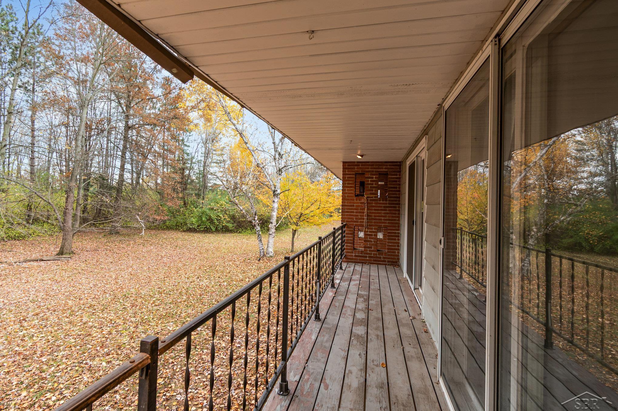 Bridgeport, Michigan 48722, United States, 4 Bedrooms Bedrooms, ,3 BathroomsBathrooms,Residential,Active,238354