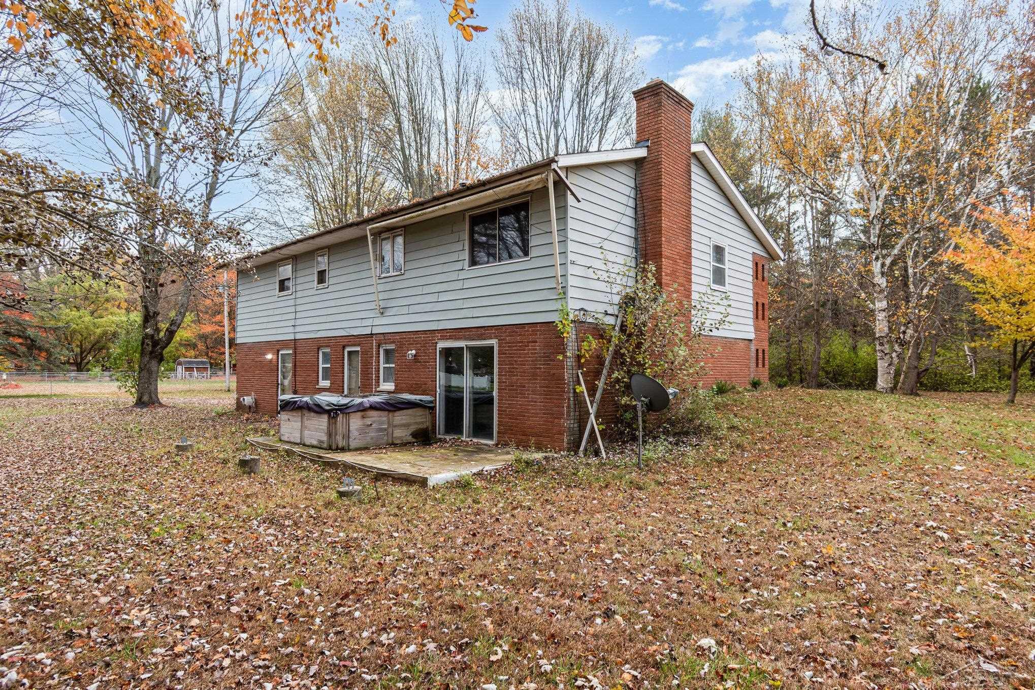 Bridgeport, Michigan 48722, United States, 4 Bedrooms Bedrooms, ,3 BathroomsBathrooms,Residential,Active,238354