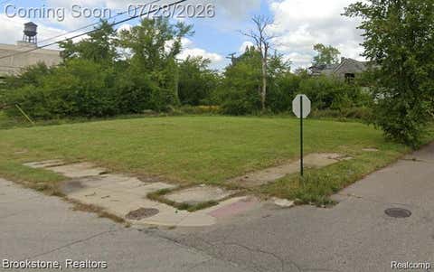 Photo of 5501 Dubois Street, Detroit, MI 48211 (MLS # 61014916)