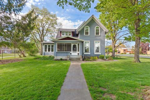 Photo for 588 W Maple Avenue