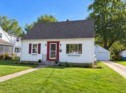 Photo of 1922 Miles Avenue, Kalamazoo, MI 49001 (MLS # 70561666)
