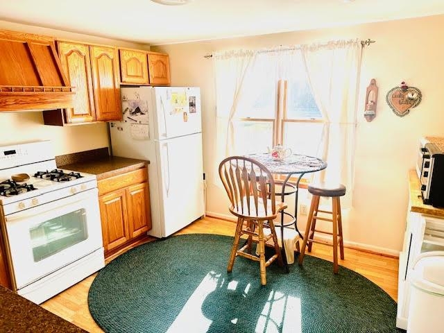 Genesee, Michigan 48437, United States, 2 Bedrooms Bedrooms, ,2 BathroomsBathrooms,Residential,Active,218718