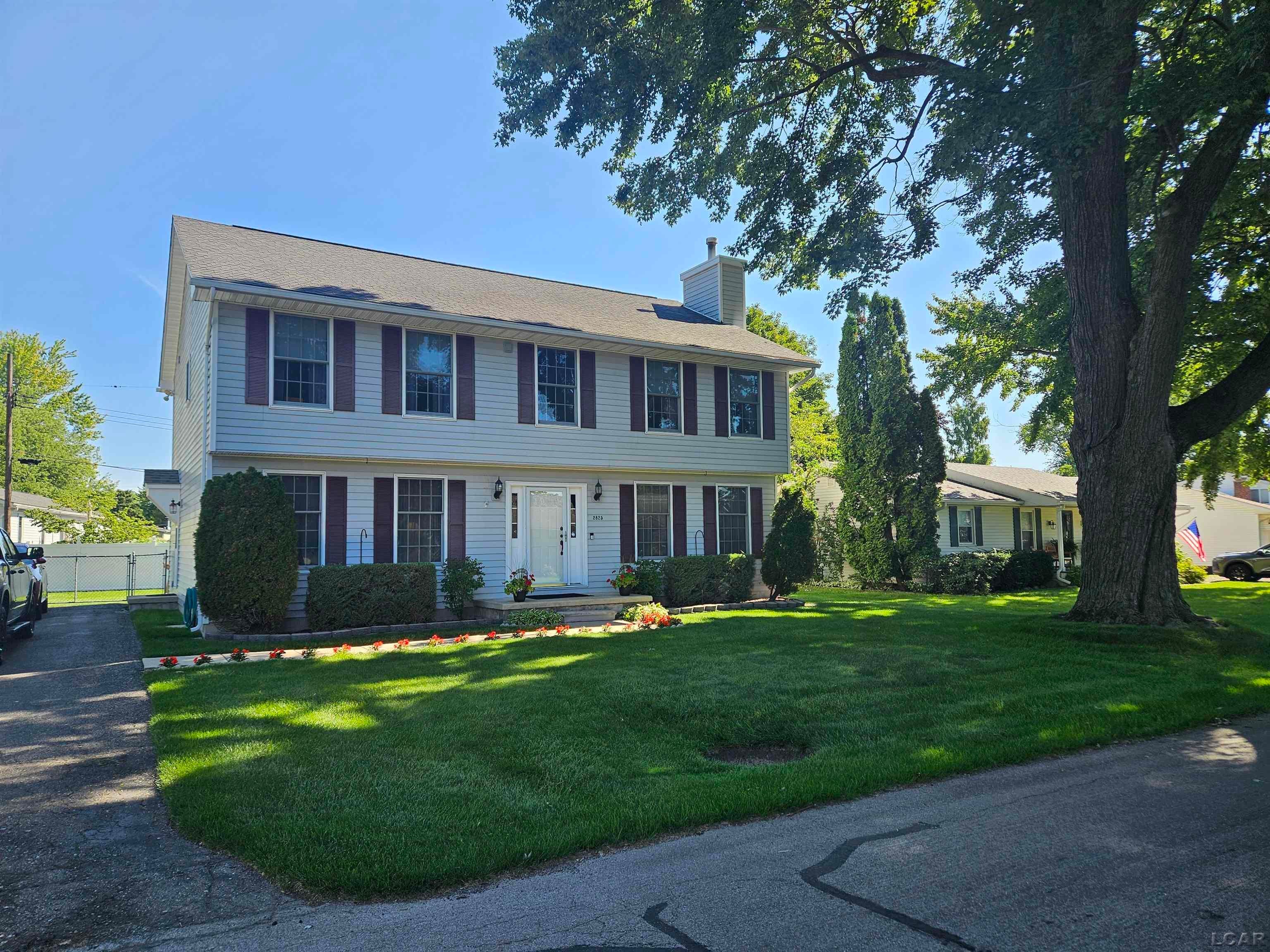 2825 5th Street