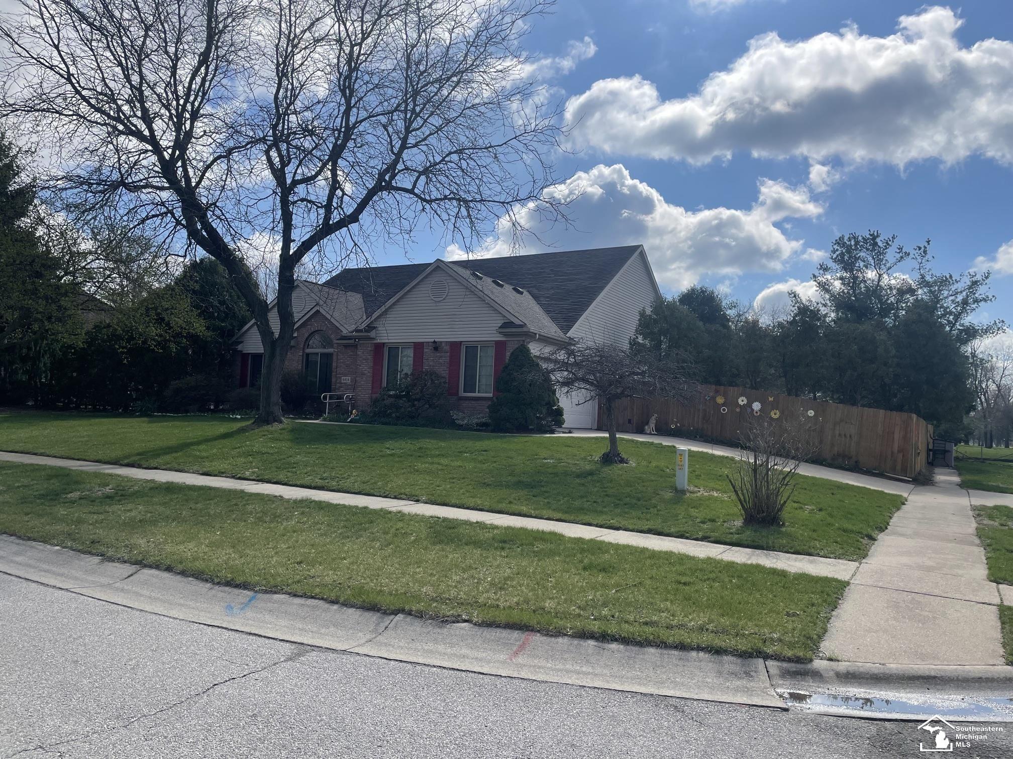 6424 Muirfield Drive