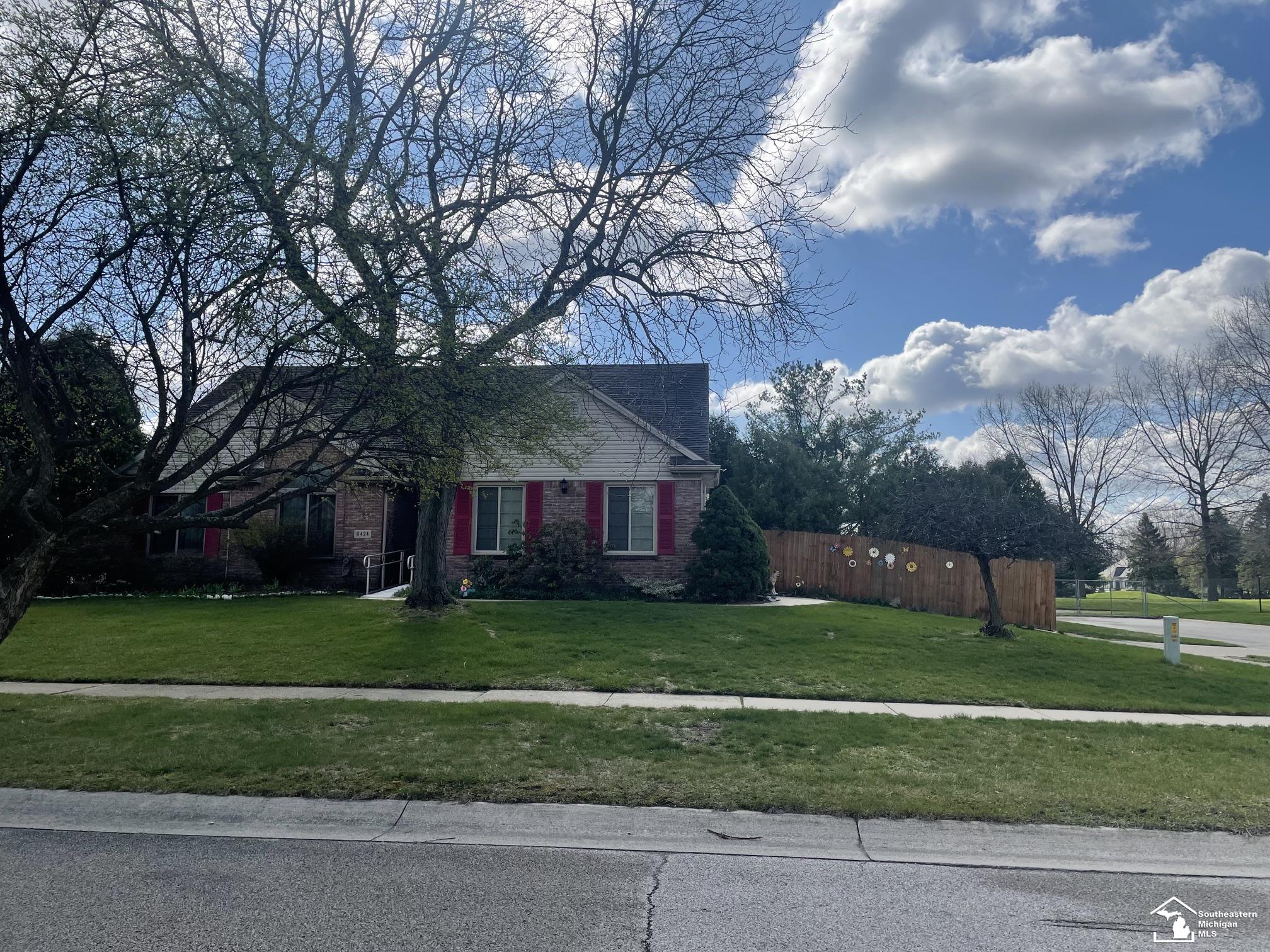 6424 Muirfield Drive