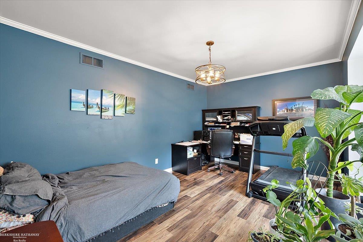 Harrison Twp, Michigan 48045, United States, 4 Bedrooms Bedrooms, ,3 BathroomsBathrooms,Residential,Active,227178