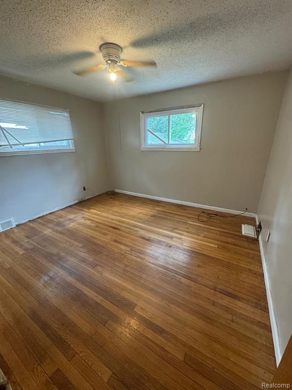 1141 Woodland Drive