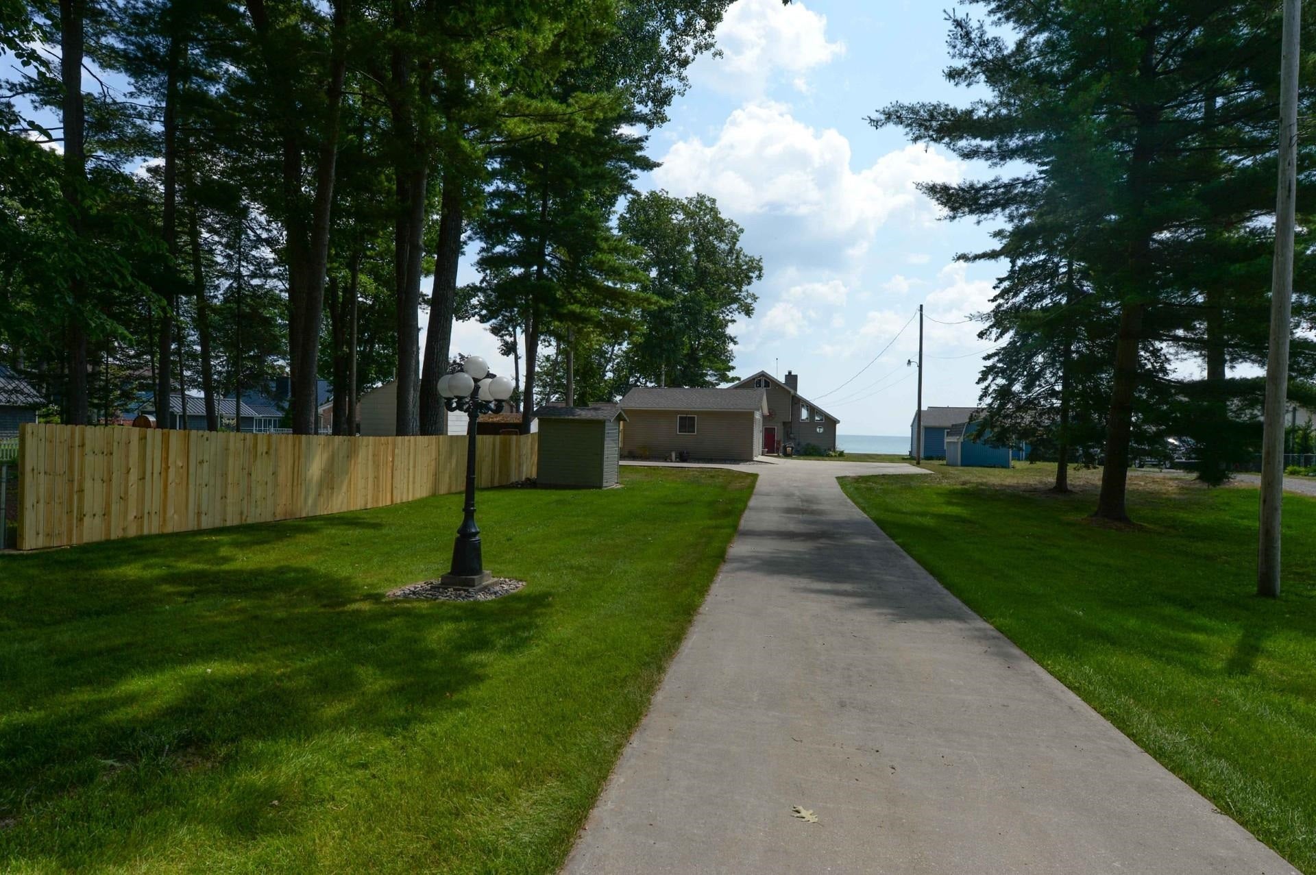1797 Douglas Drive Lot: 39&40