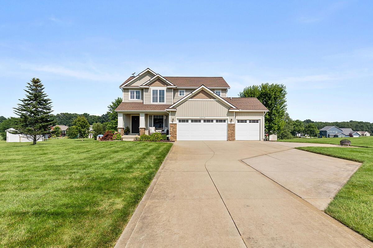 4270 Autumn Ridge Drive