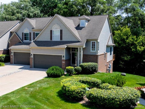 Photo of 971 Sloane Court 4 #4, White Lake, MI 48386 (MLS # 61007187)