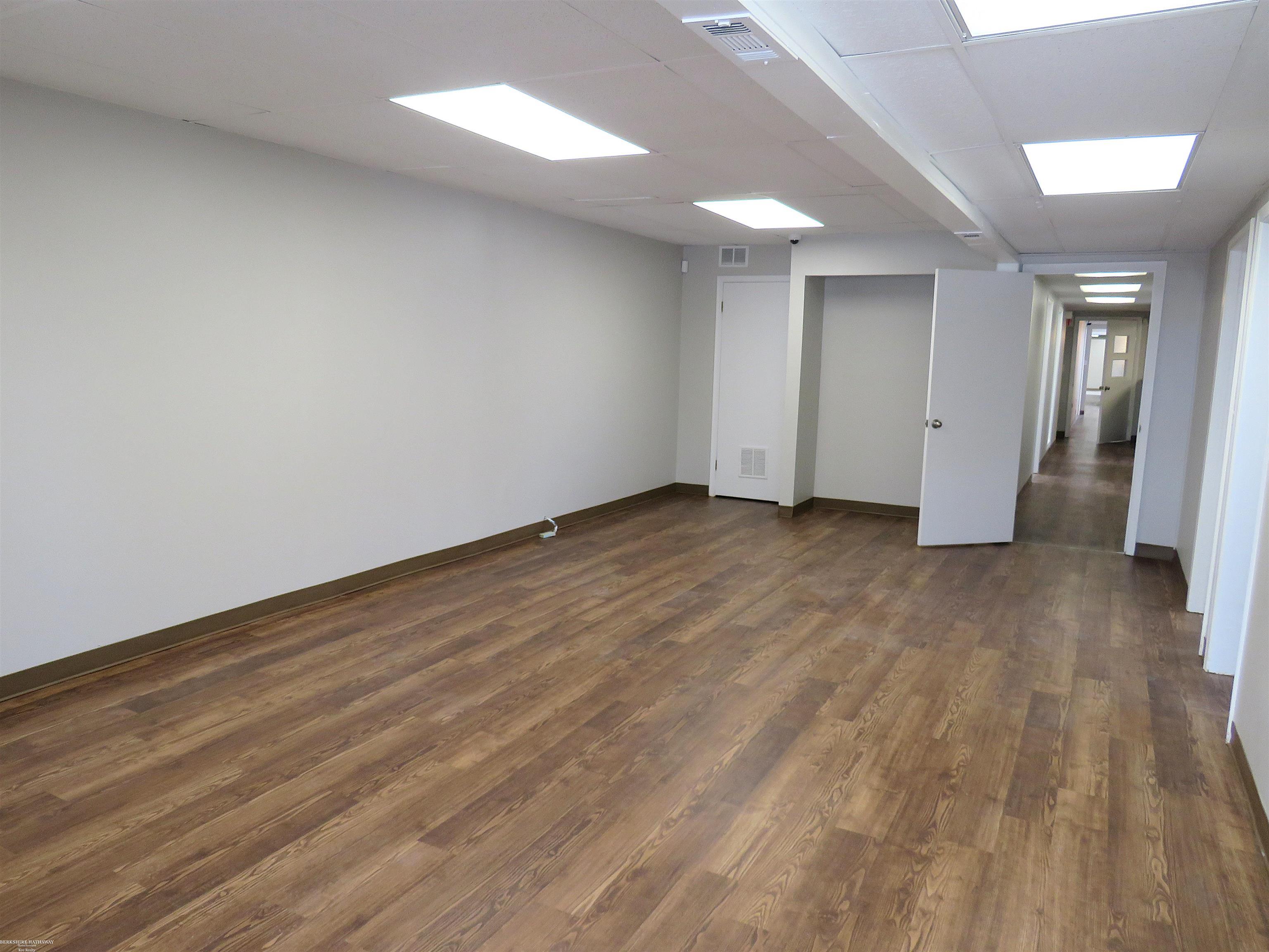 Clinton Township, Michigan 48036, United States, ,Residential,Active,251932