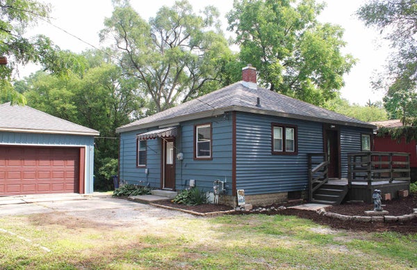 3895 S WASHINGTON RD, SAGINAW, MI 48601 - Image c2de7dcee0709a5a6de6d4d467d2c6e3/4138218951
