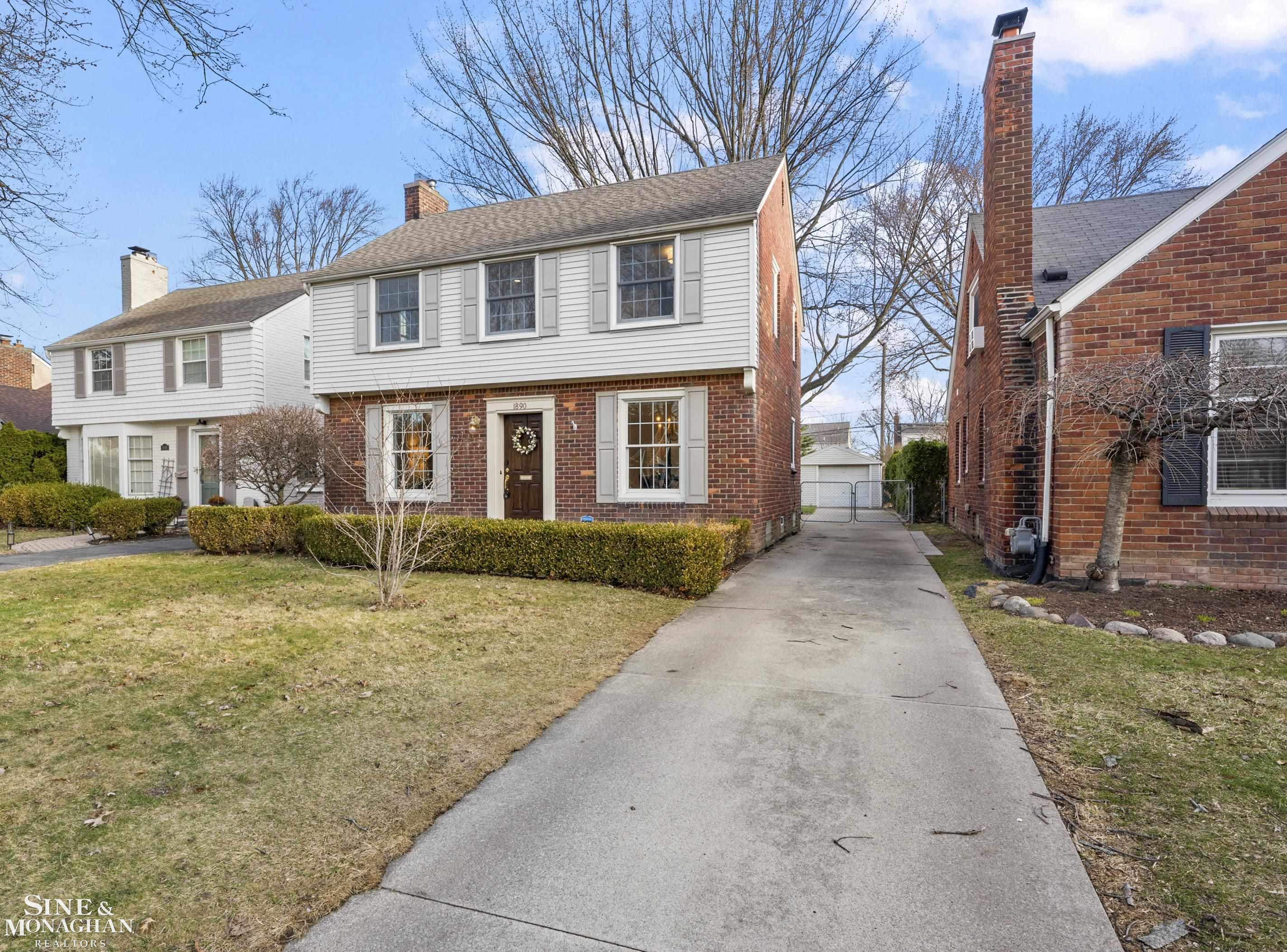 1890 Kenmore Drive
