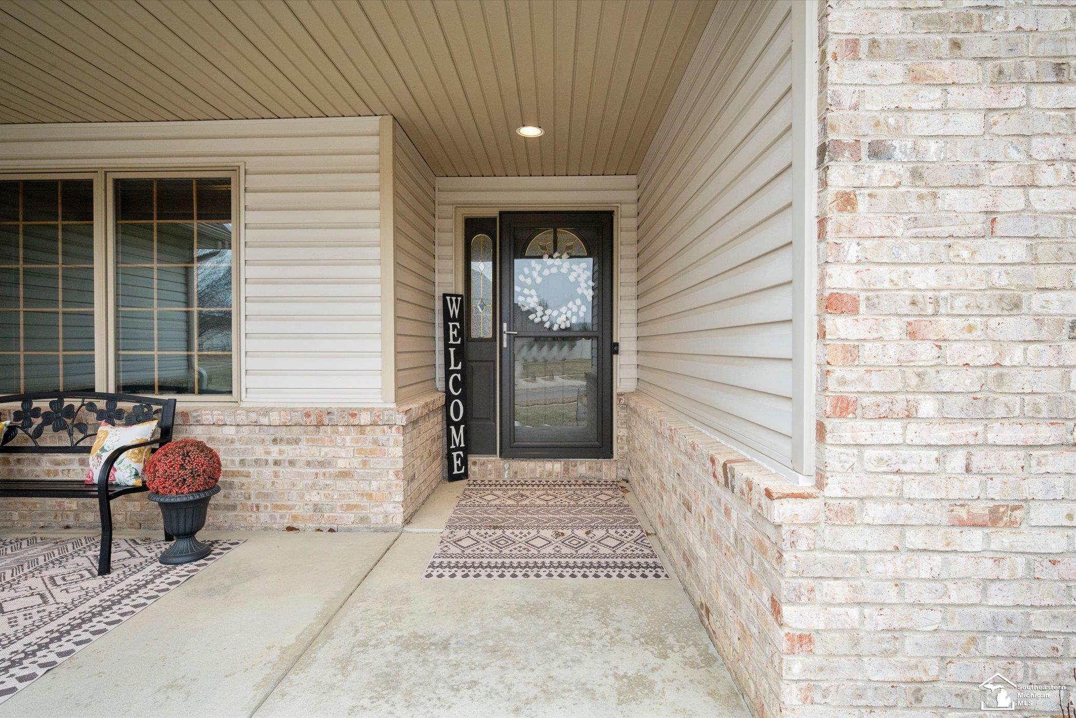 15285 Oak Knoll Drive