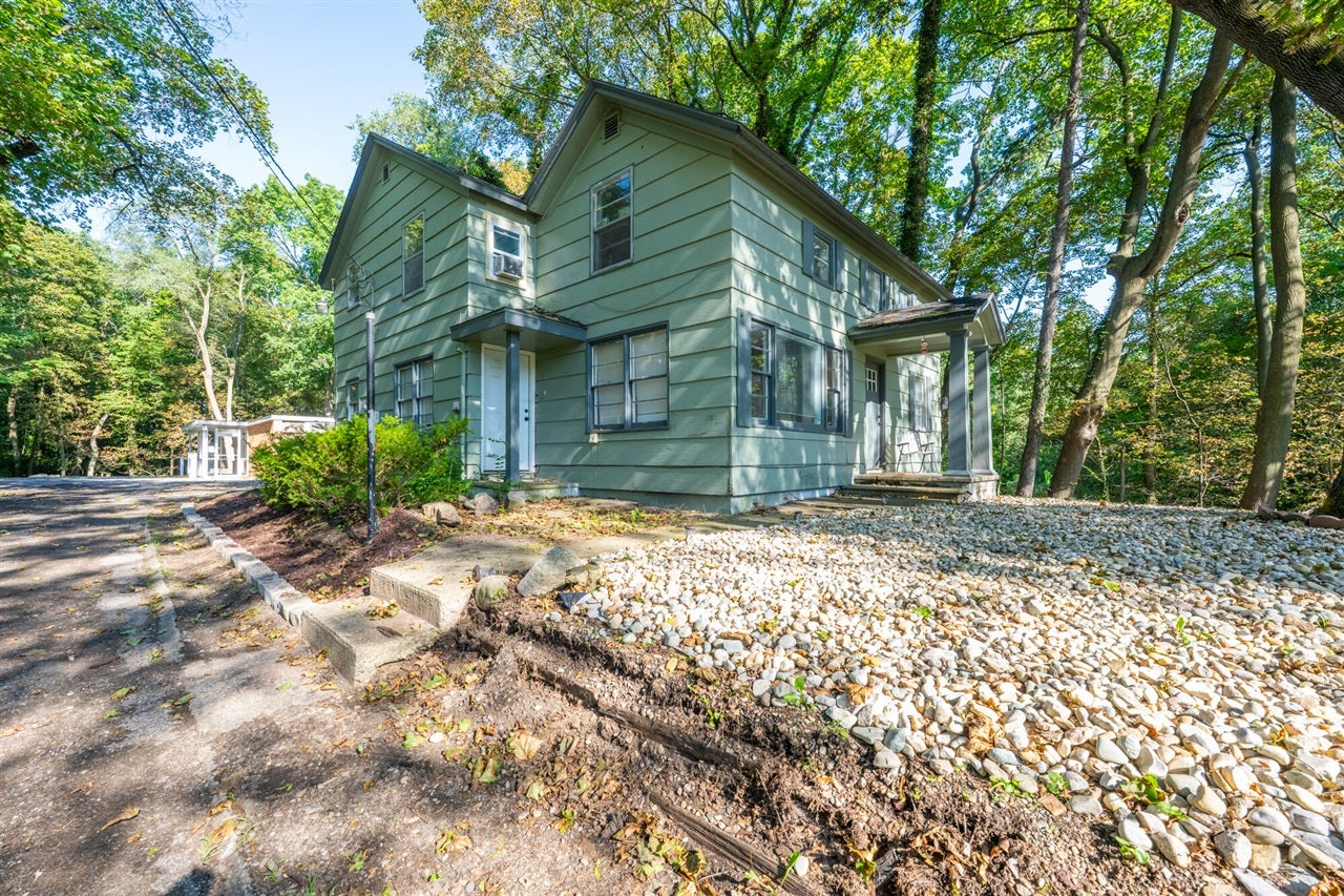 1298 Colfax Avenue
