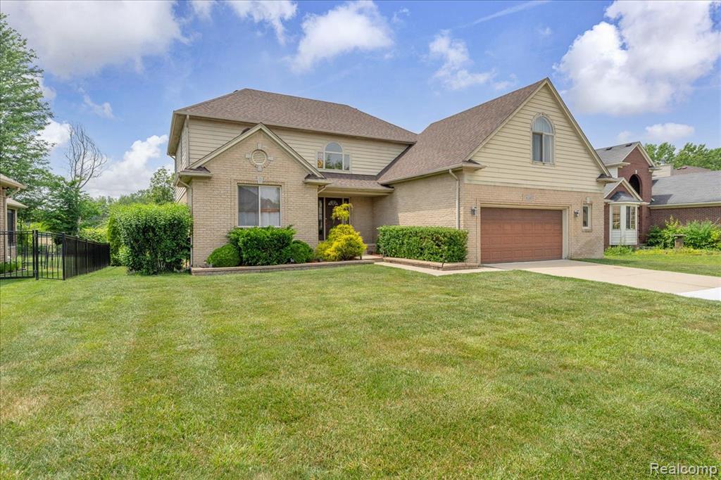 Chesterfield, Michigan 48047, United States, 3 Bedrooms Bedrooms, ,3 BathroomsBathrooms,Residential,Pending,192825