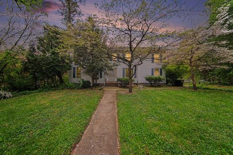 Photo of 1011 W Maumee Street, Adrian, MI 49221 (MLS # 70533071)