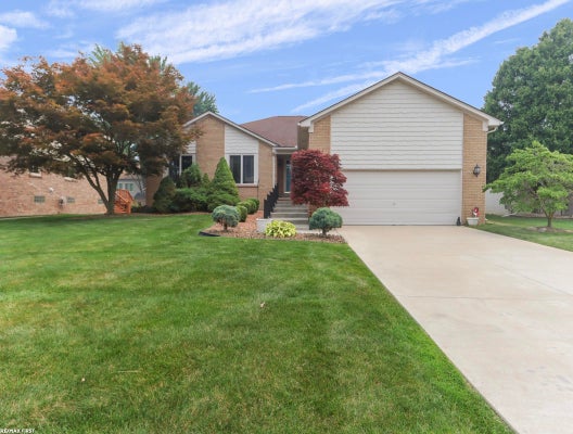 39328 RIVERCREST AVE, HARRISON TWP, MI 48045 - Image c5adc5de93bdd030ebc8561a07e39b42/1655435389