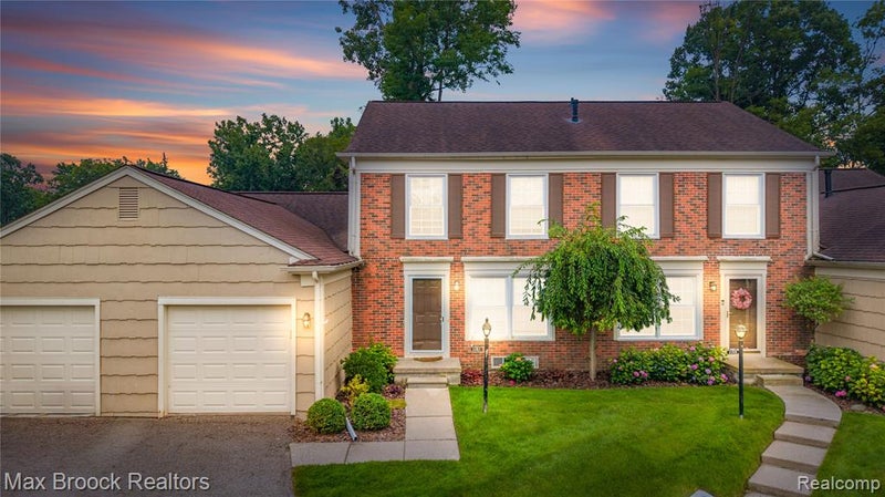 1157 Pine Ridge Court