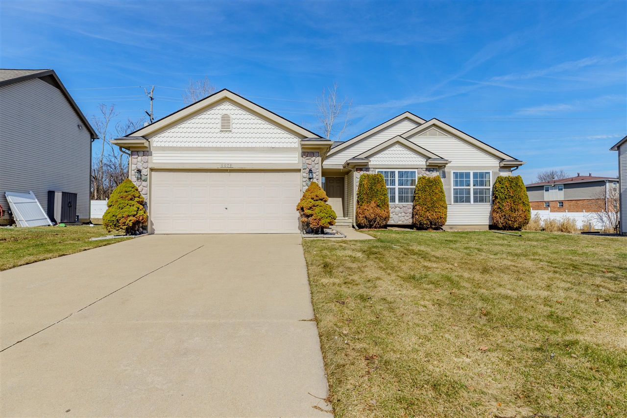 4423 Knollcrest Drive