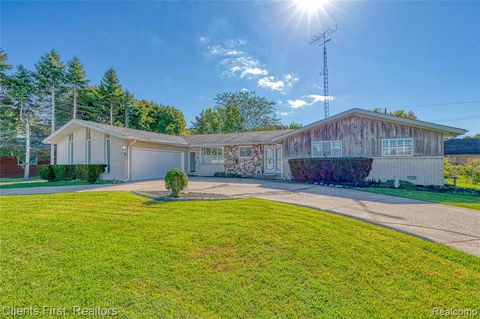 2480 N Dixie Highway Frenchtown MI 48162