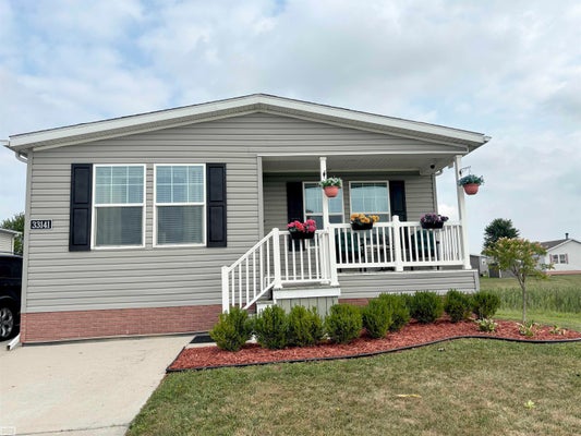 OAK CT, NEW HAVEN, MI 48048 - Image c73deda5e2cd6b4f93458290a82bfd5e/1668671567