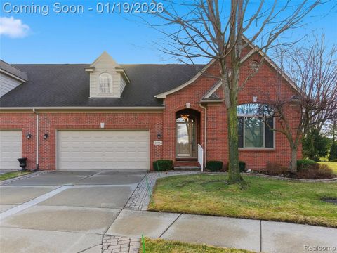 22564 Pigeon River Drive Macomb MI 48042