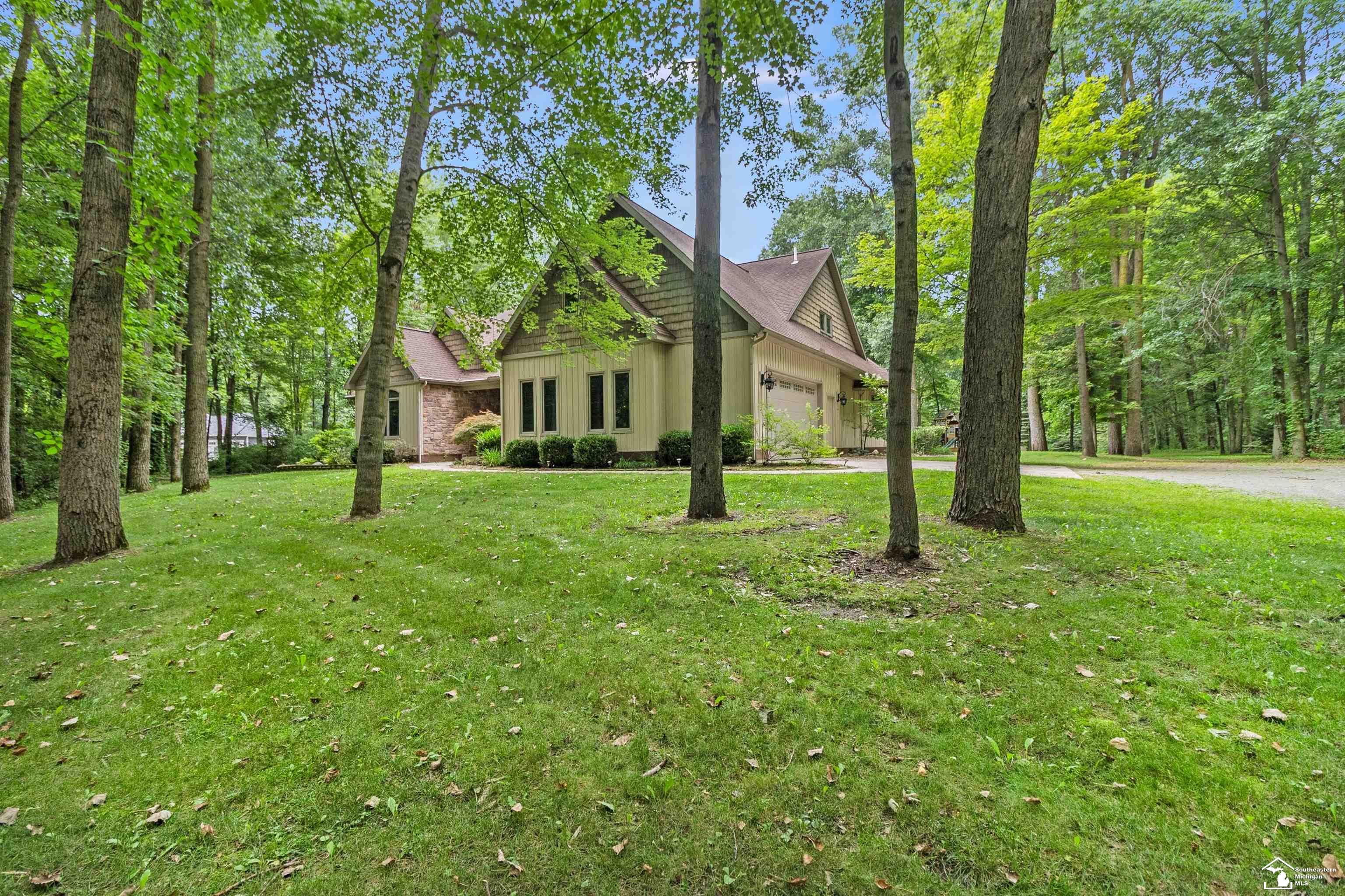 12855 W Albain Road