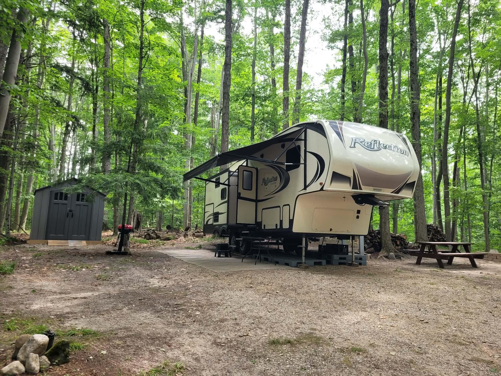 257 W Forest Trail